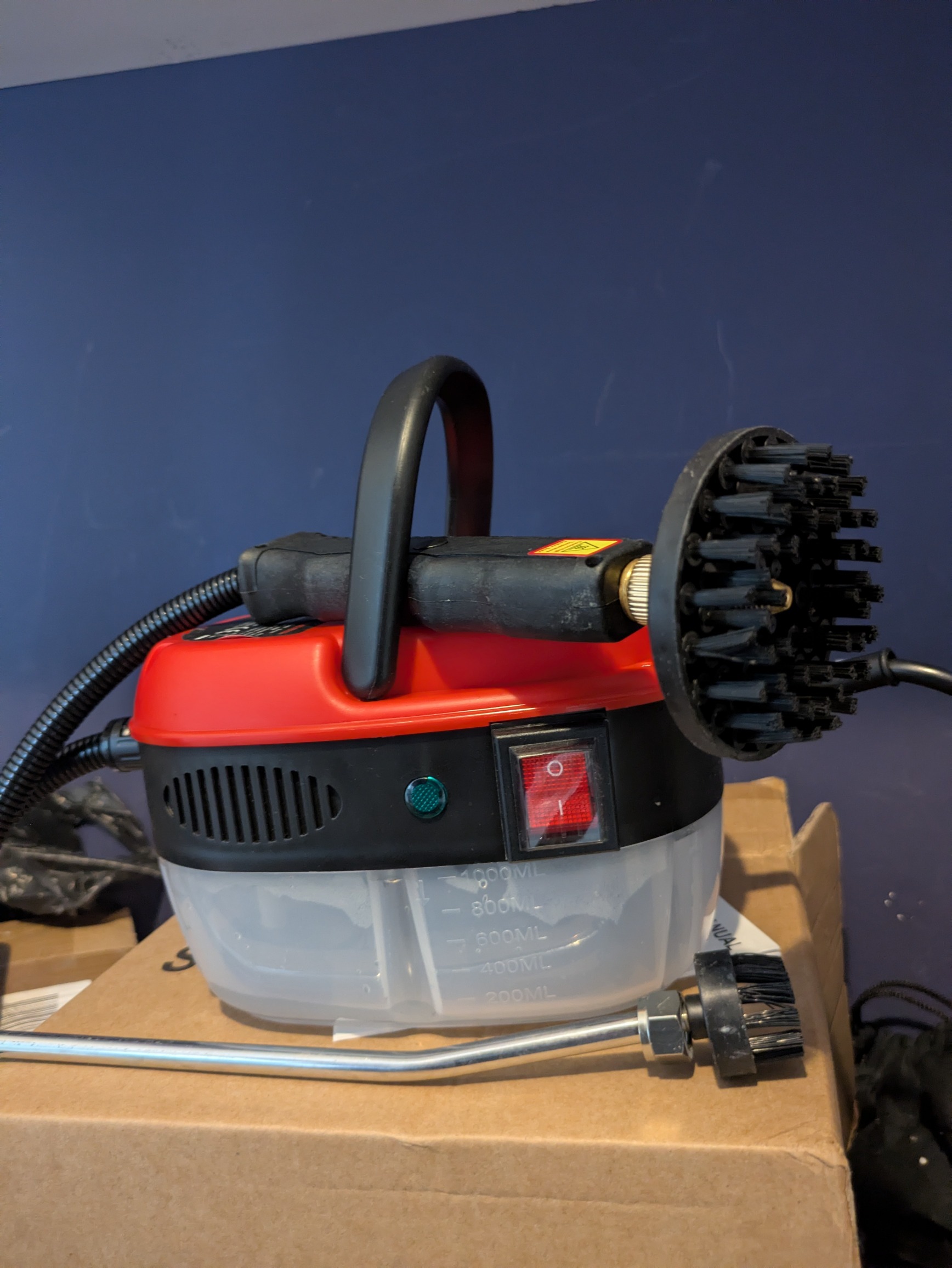 Dampfreiniger